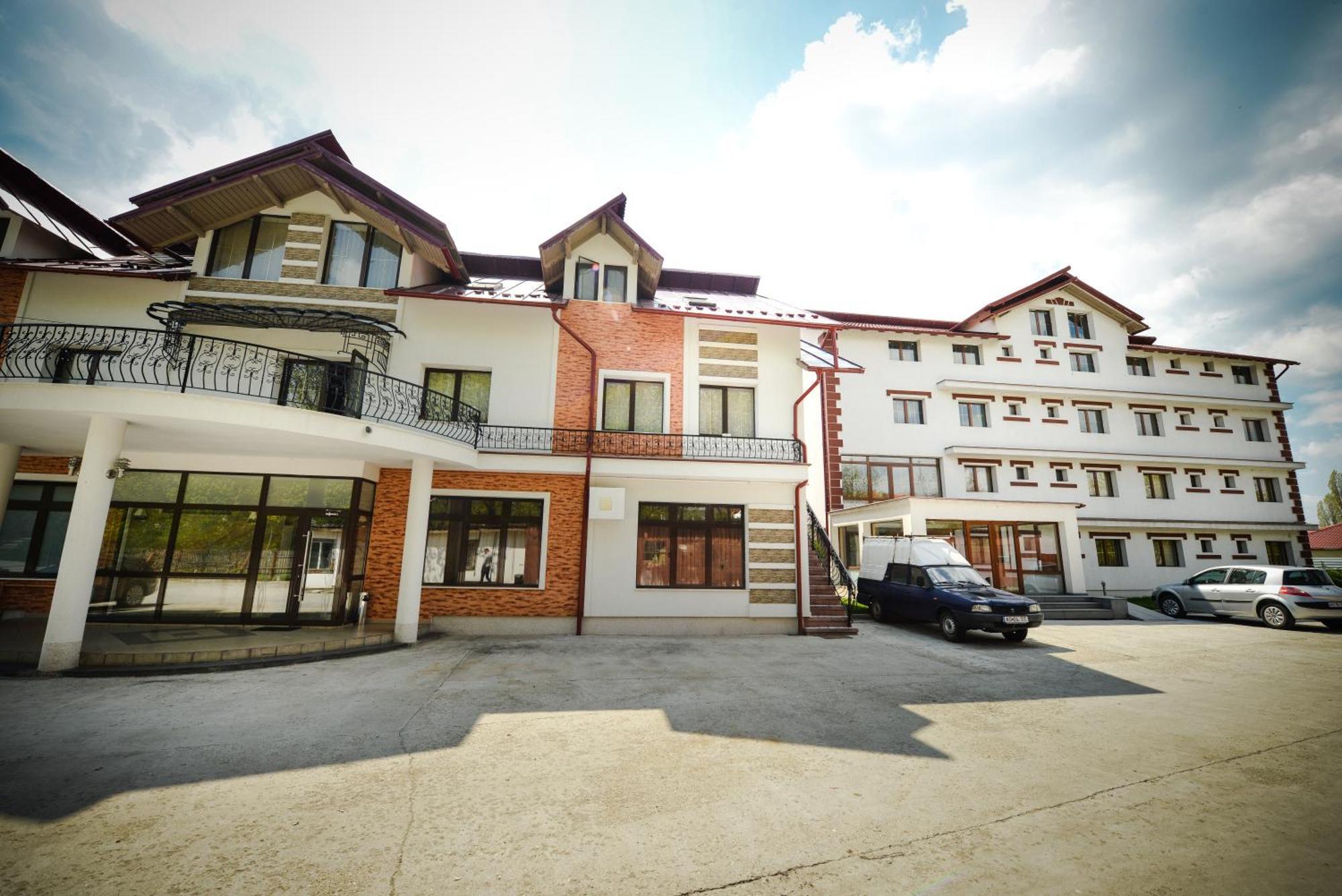 Pension Florica Piteşti Exterior foto